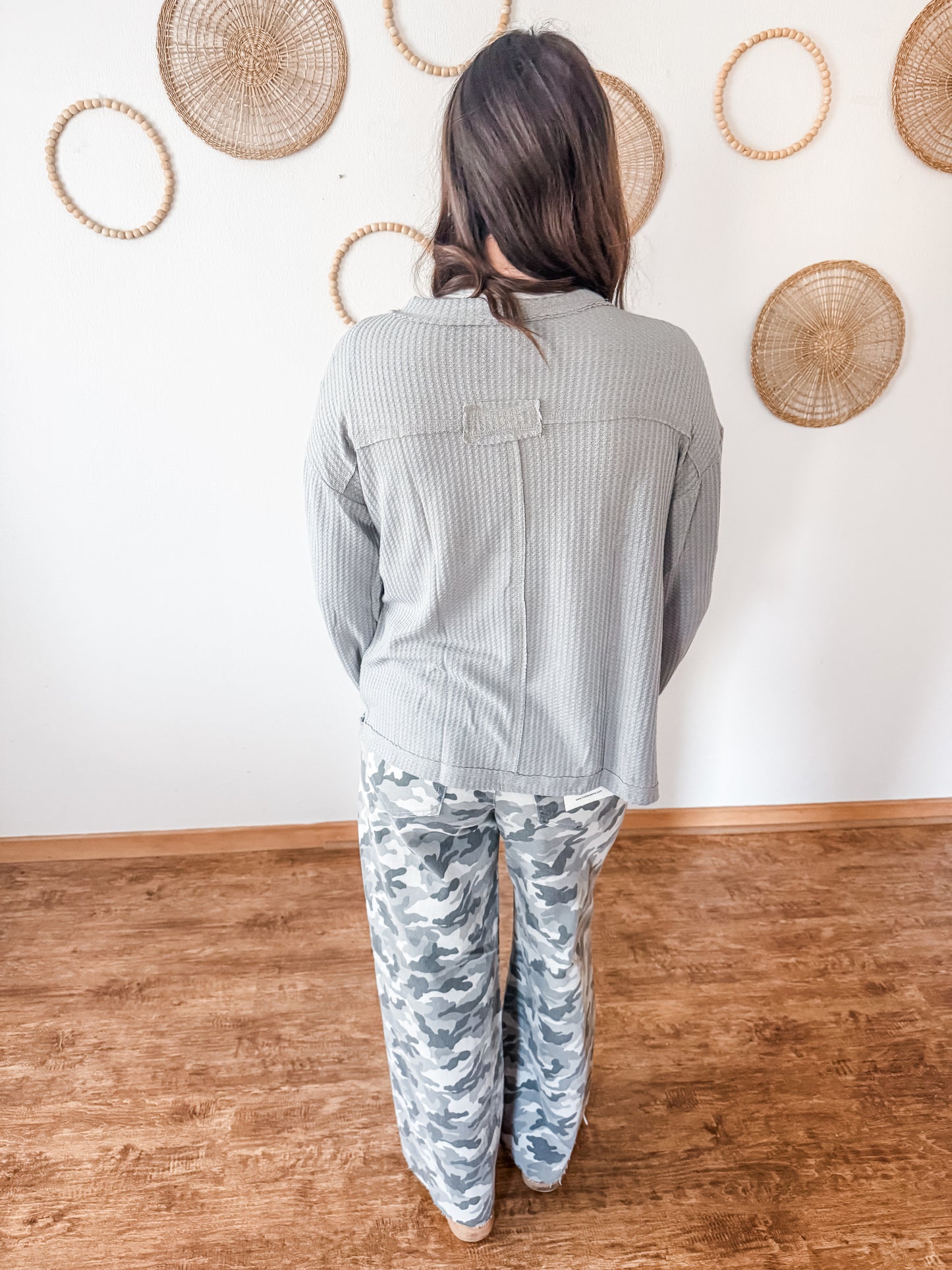 Cool Girl Cardigan (Grey)