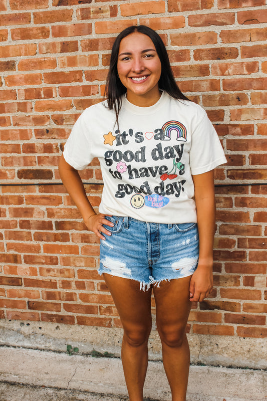 Good Day Graphic Tee (S-XL)