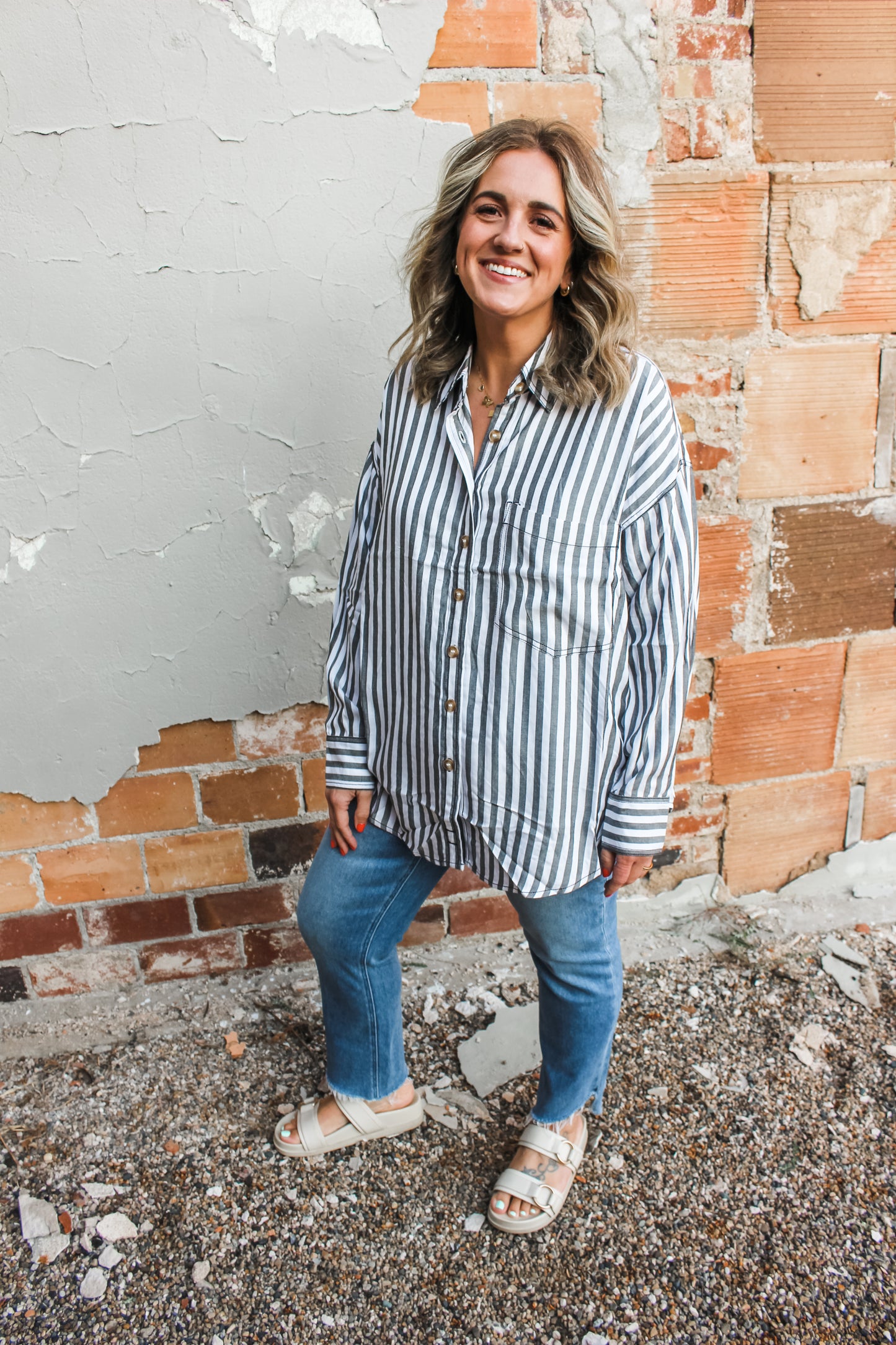 A Little Something Top (Black)