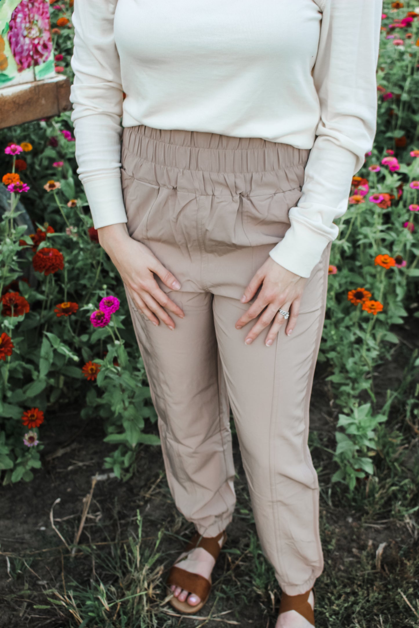 Easy Does It Joggers (Taupe)