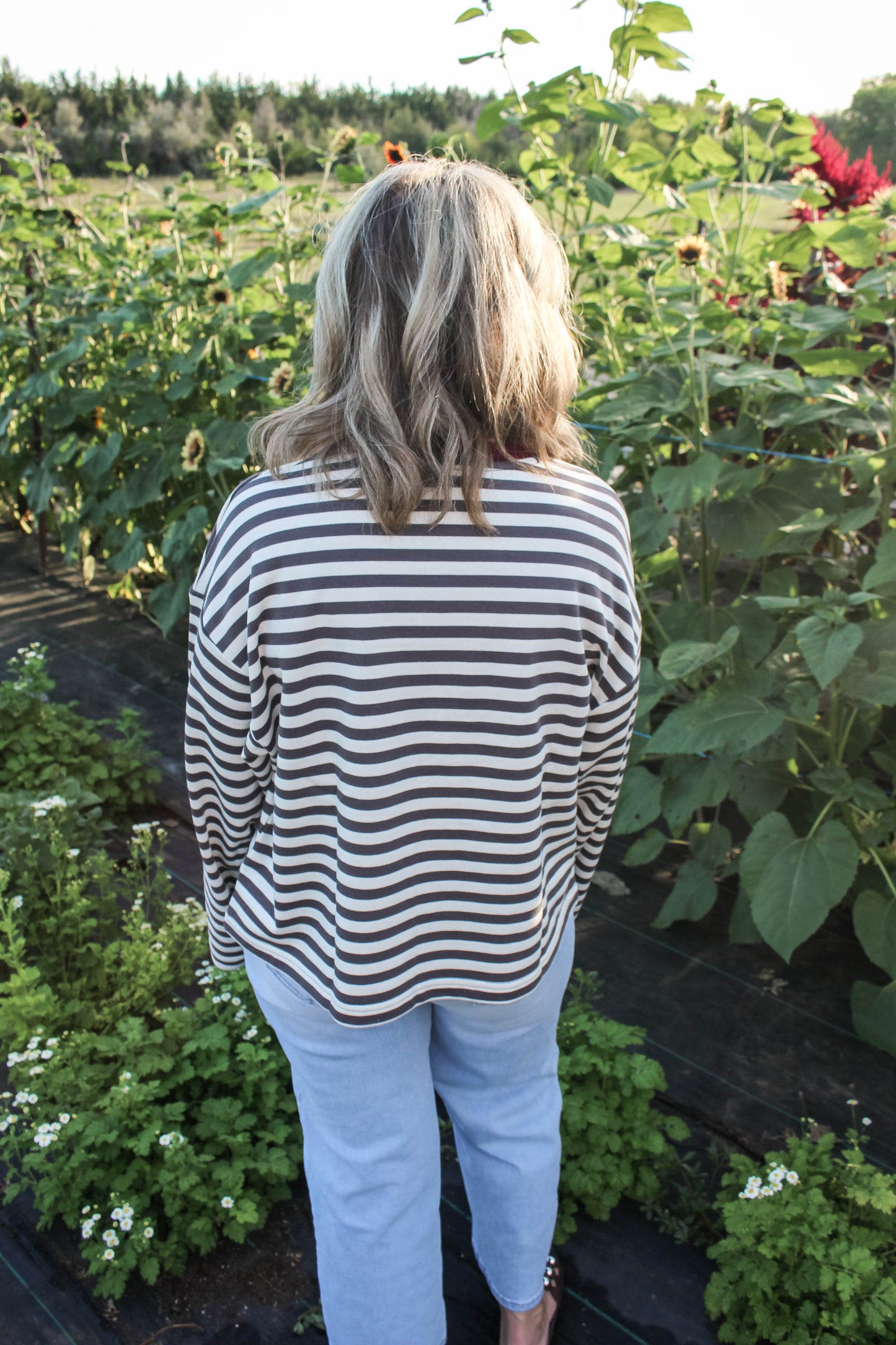 Apple Orchard Top (Charcoal + Purple)