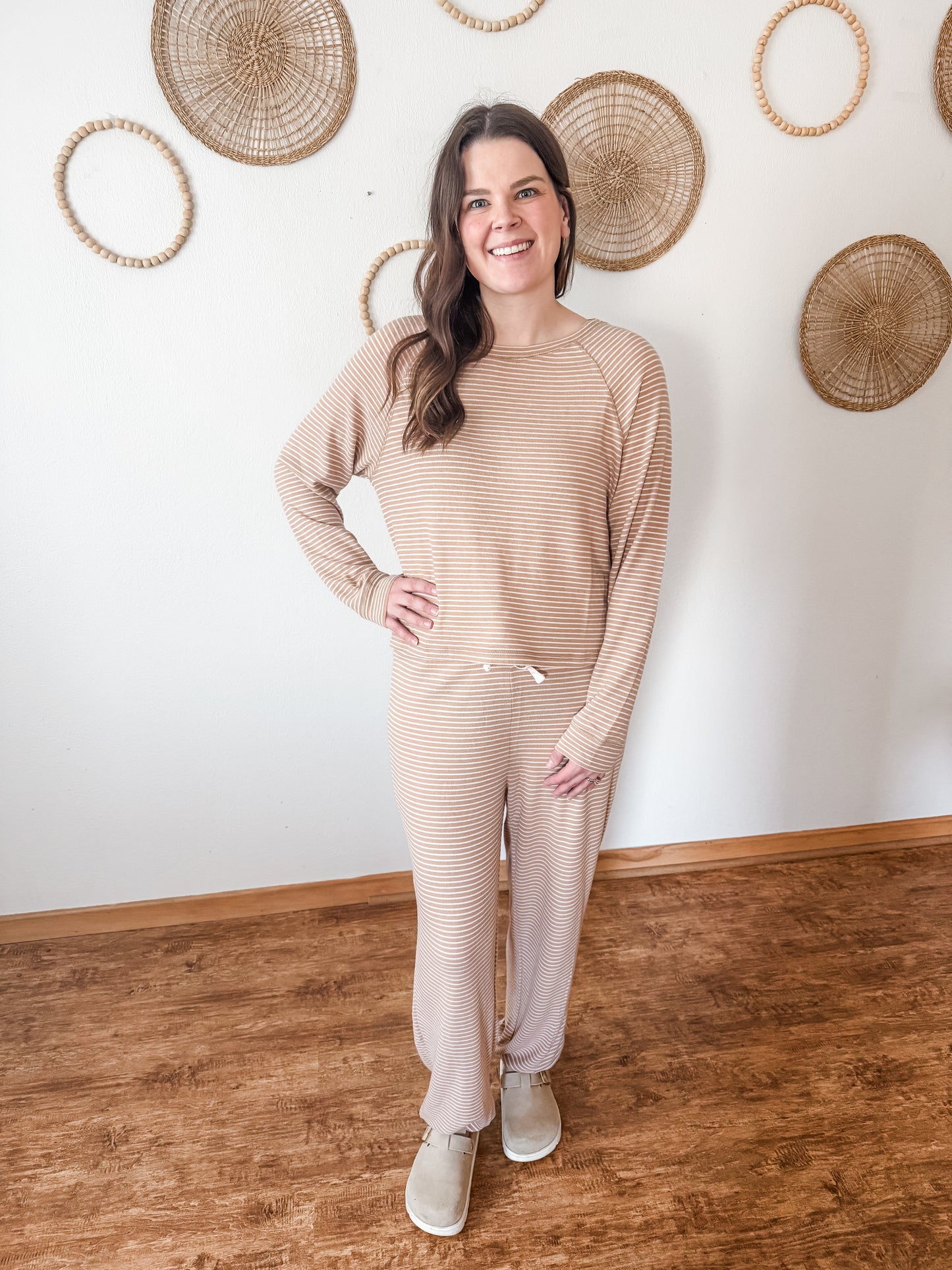 Cozy State Of Mind Set (Taupe)