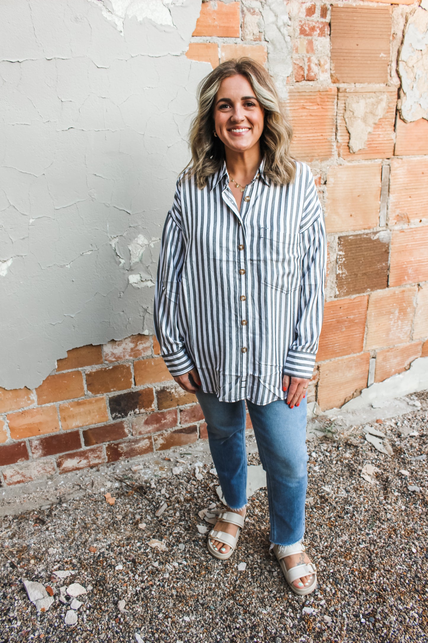 A Little Something Top (Black)