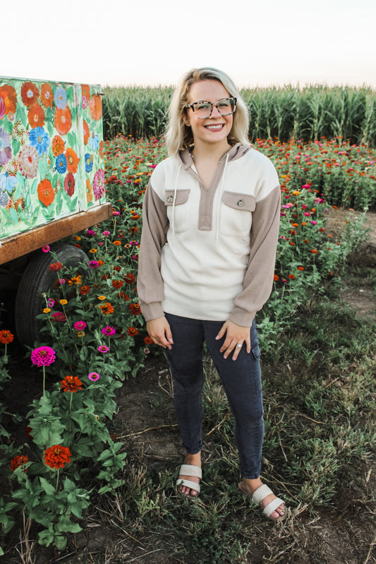 Casually Styled Hoodie (S-XL)