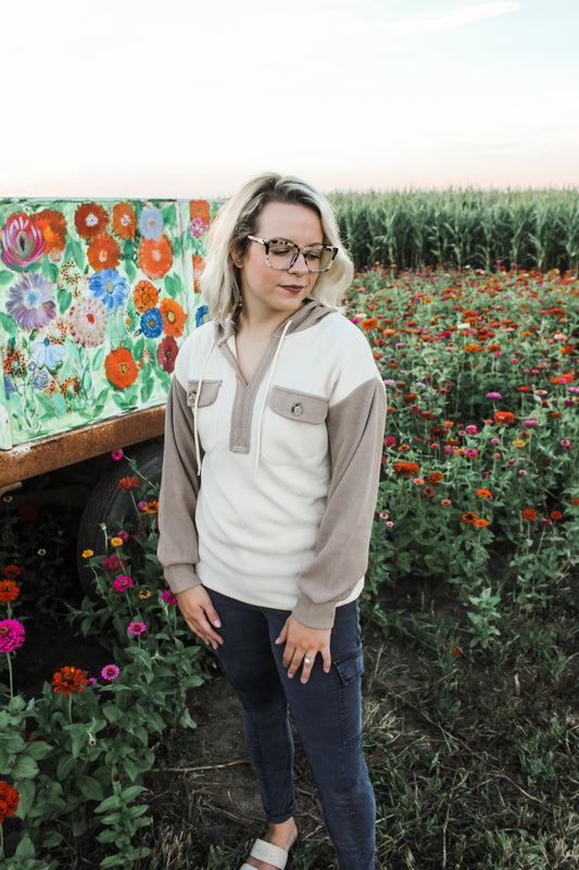 Casually Styled Hoodie (S-XL)