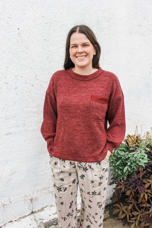 Fall Favorite Top (Burgundy)