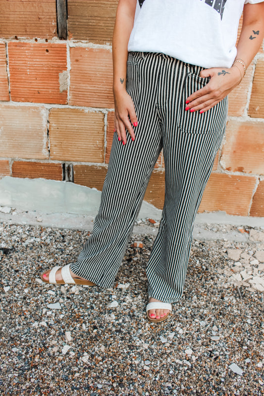 [Mica] Striped Denim