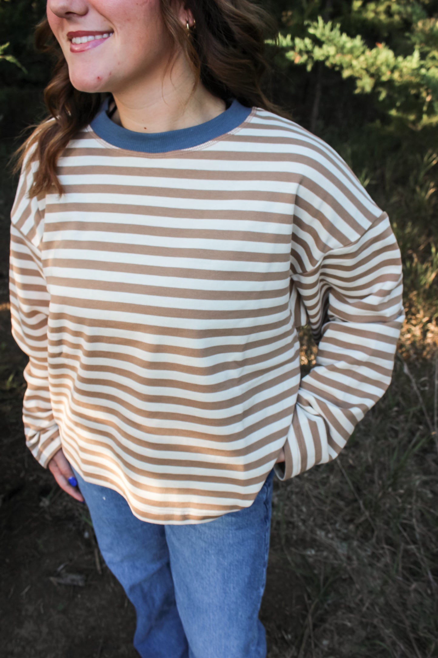 Apple Orchard Top (Beige + Blue)